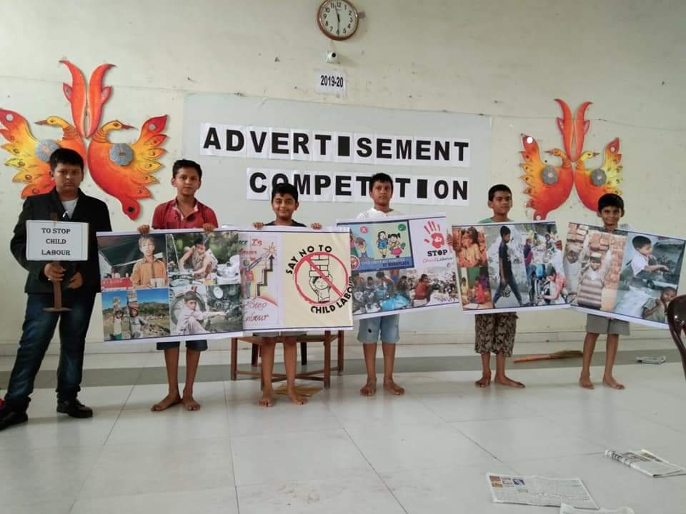 Group Advertisement Competition (Upper Primary)