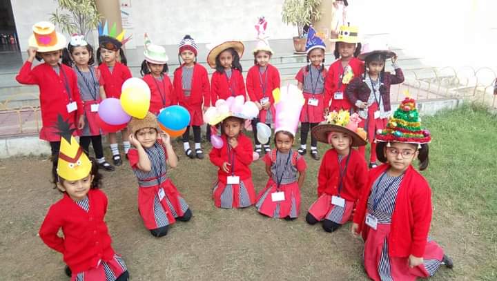 Funny Hat competition (pre primary section)